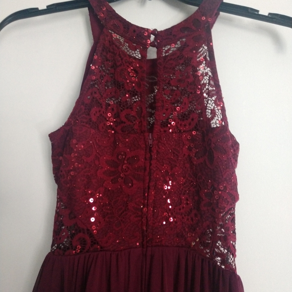 BCX formal Dress maroon sequin halter prom formal homecoming dance Size 3 - Picture 5 of 12